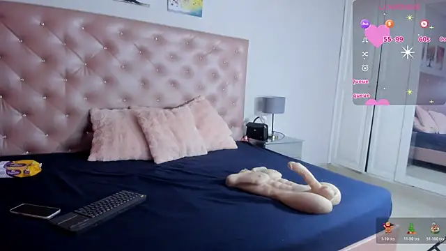 paulinasaeEnz online show from February 2026 01:26:02 PM