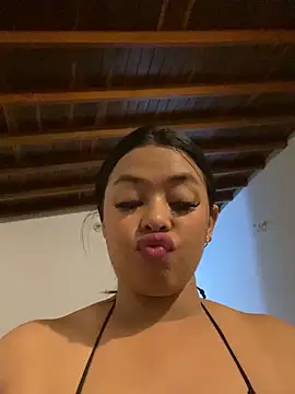 PUSHYLATE online show from March 2026 11:04:02 PM