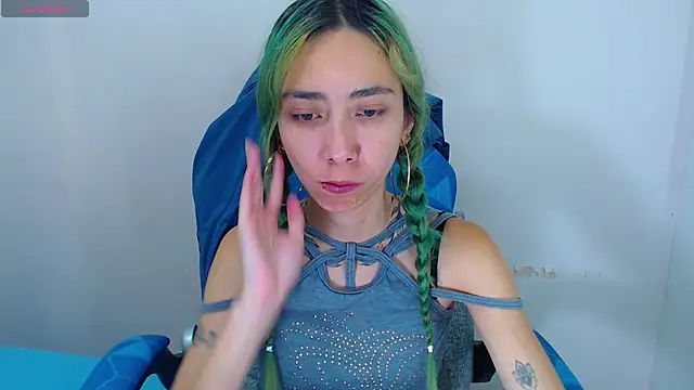 Erika Stevens online show from October 2025 03:55:02 PM