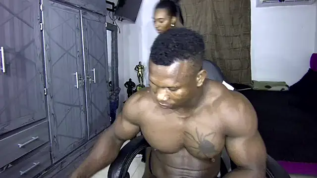 MedellinBlackx online show from October 2025 01:22:01 AM