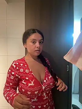 Nathcurly  online show from June 2026 03:42:02 AM