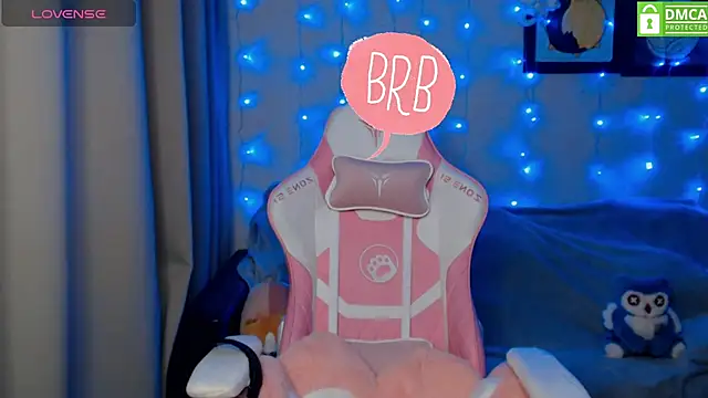 Snapshot of LeahGottty chatting on December 2024 02:53:01 PM LeahGottty online show from December 2024 02:53:01 PM