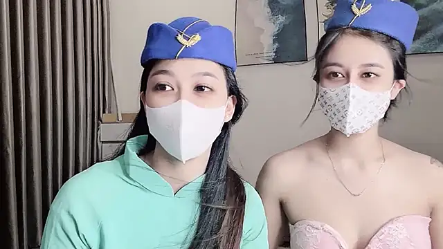 Mono-Stewardesss online show from September 2025 11:45:02 AM