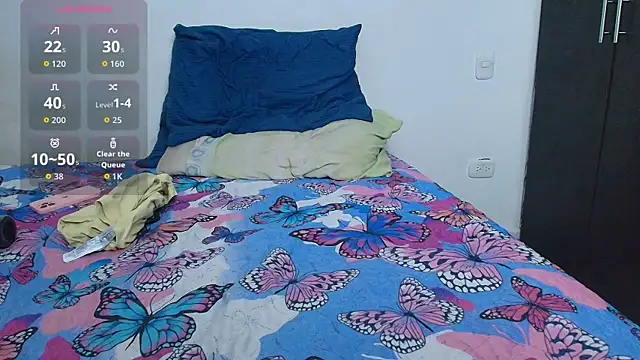 mrsmaira online show from August 2026 11:08:01 PM