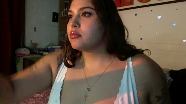Snapshot of dreamgirl_sweet chatting on May 2026 11:23:04 PM dreamgirl sweet online show from May 2026 11:23:04 PM