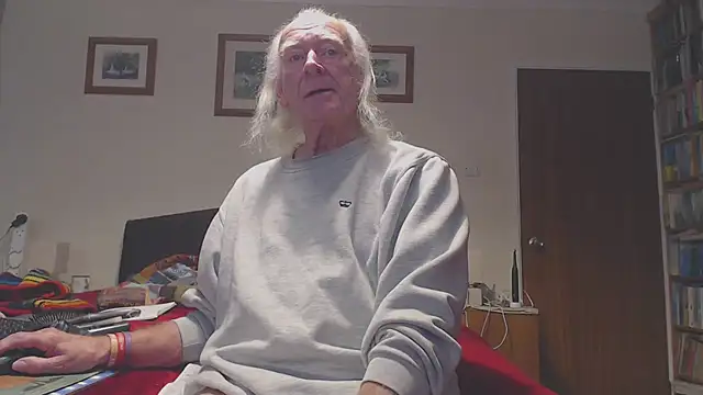 WaverlyKernow online show from January 2026 11:45:02 AM