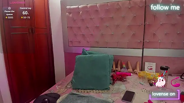 neeko princes online show from December 2025 12:03:02 PM