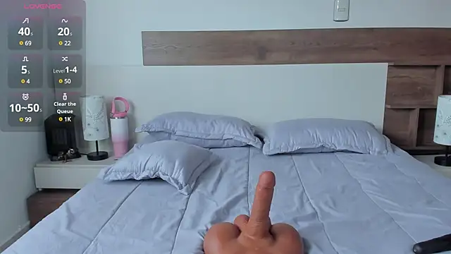 Snapshot of _fullmoon chatting on January 2025 08:43:02 PM fullmoon online show from January 2025 08:43:02 PM