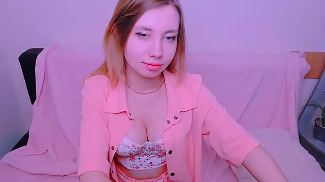 AliceFire  online show from May 2026 09:38:01 AM