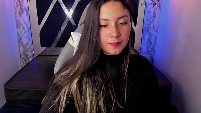 Lia 14  online show from January 2025 05:30:01 PM