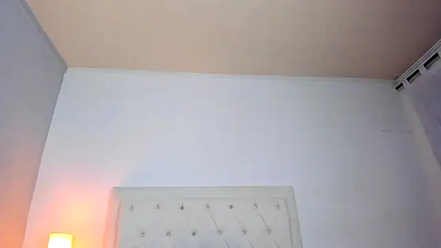 MELISSA ALVAREZ online show from September 2025 09:21:01 AM