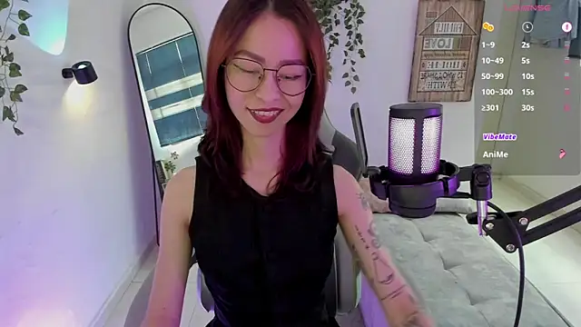 Snapshot of rosse_98_ chatting on February 2025 03:05:02 PM rosse 98 online show from February 2025 03:05:02 PM