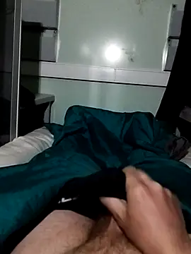 Snapshot of Jeje25000besac chatting on February 2026 12:40:02 AM Jeje25000besac online show from February 2026 12:40:02 AM