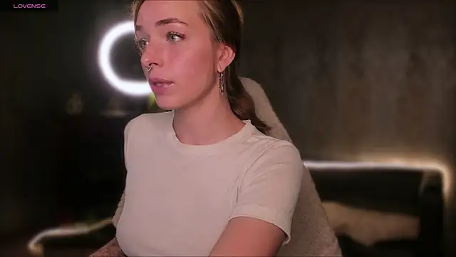 Eli Llie online show from September 2025 08:33:02 PM