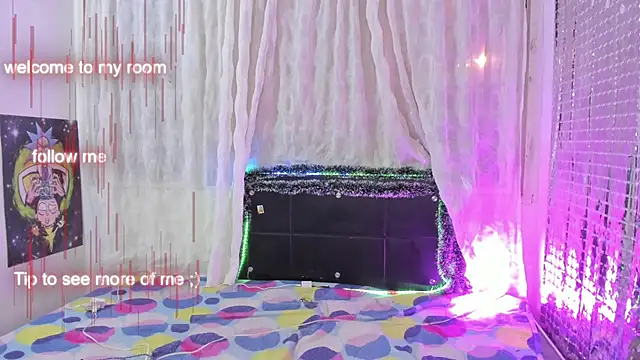 Snapshot of Megan_Miles02 chatting on December 2024 03:18:02 AM Megan Miles02 online show from December 2024 03:18:02 AM