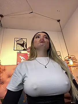 antonella87 online show from June 2026 08:51:02 PM