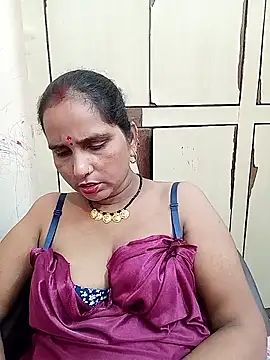 reemacouple007 online show from September 2025 07:02:02 AM