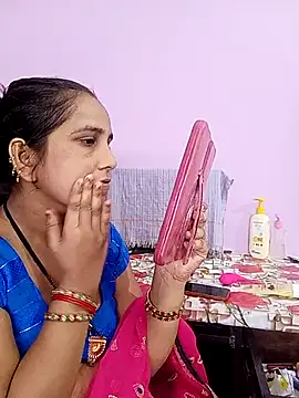 Snapshot of reemacouple007 chatting on May 2026 05:29:02 PM reemacouple007 online show from May 2026 05:29:02 PM