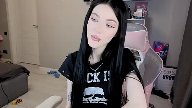 Aliceblush online show from February 2026 03:12:01 PM