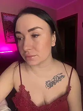 Snapshot of Roxana_Bell chatting on January 2025 12:38:01 PM Roxana Bell online show from January 2025 12:38:01 PM
