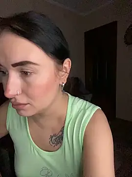 Roxana Bell online show from February 2026 06:12:02 PM