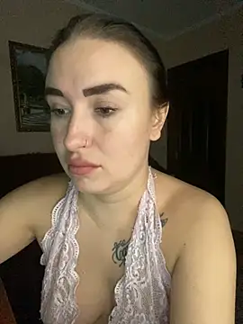 Roxana Bell online show from February 2026 07:19:02 PM