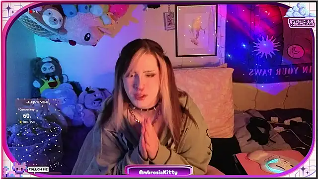 Snapshot of AmbrosiaKitty chatting on May 2026 08:31:01 AM AmbrosiaKitty online show from May 2026 08:31:01 AM