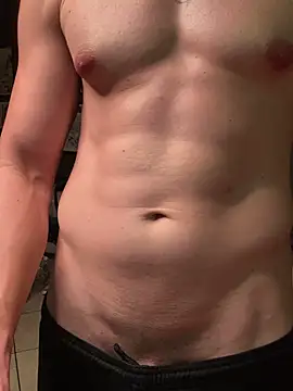 MachineDien online show from February 2025 01:24:01 AM