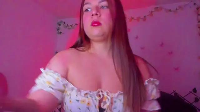 little tifanny82 online show from March 2026 06:26:02 PM