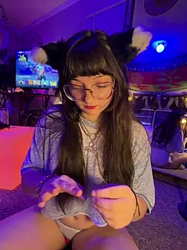 urpuppymoon online show from March 2026 05:00:02 AM