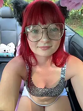 Snapshot of urpuppymoon chatting on July 2026 09:46:01 PM urpuppymoon online show from July 2026 09:46:01 PM
