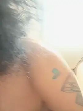 BobbyQ29 online show from March 2026 08:23:02 PM