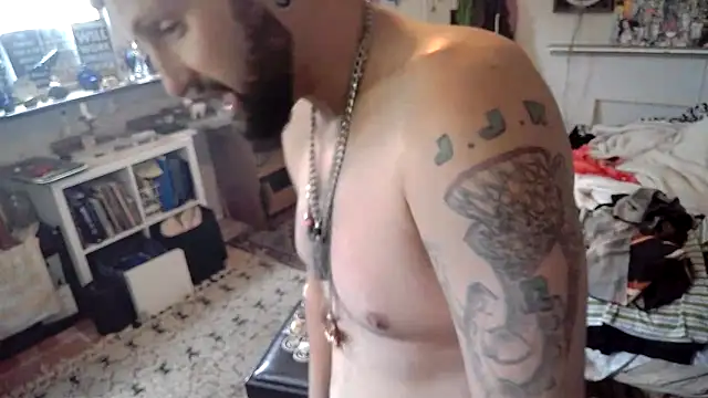 BobbyQ29 online show from April 2026 08:39:01 PM