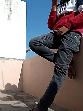 yours smp online show from January 2025 08:55:01 AM