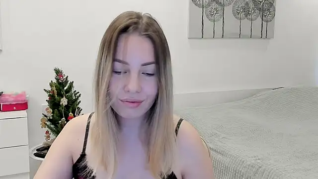 Snapshot of Mia_shy1 chatting on January 2025 08:06:02 AM Mia shy1 online show from January 2025 08:06:02 AM