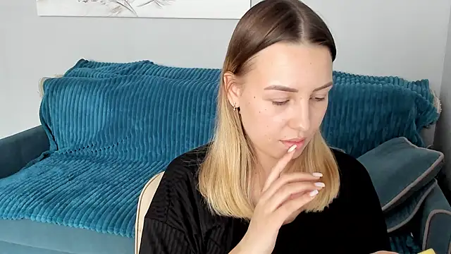 Snapshot of Mia_shy1 chatting on January 2025 10:51:02 AM Mia shy1 online show from January 2025 10:51:02 AM