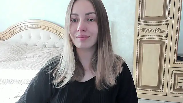 Snapshot of Mia_shy1 chatting on September 2025 06:12:02 AM Mia shy1 online show from September 2025 06:12:02 AM