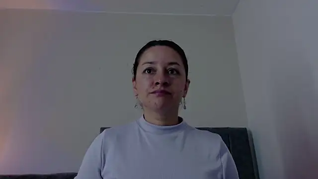 Snapshot of ArtesanaMK chatting on June 2026 05:18:02 PM ArtesanaMK online show from June 2026 05:18:02 PM