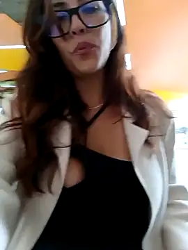 Lena-32 online show from March 2025 05:38:02 PM