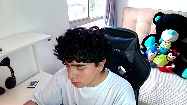  nickconnor01 online show from December 2024 08:34:01 PM