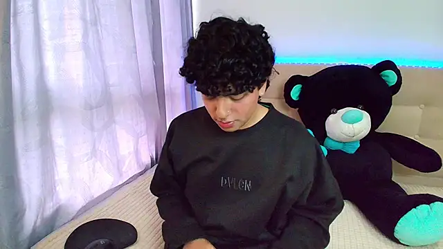 Snapshot of _nickconnor01 chatting on December 2024 08:58:01 PM nickconnor01 online show from December 2024 08:58:01 PM