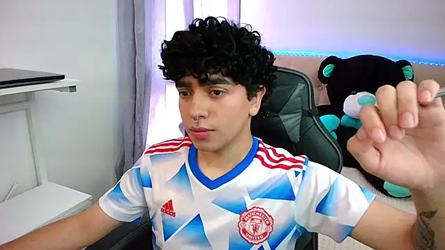 Snapshot of _nickconnor01 chatting on January 2025 08:16:02 PM nickconnor01 online show from January 2025 08:16:02 PM