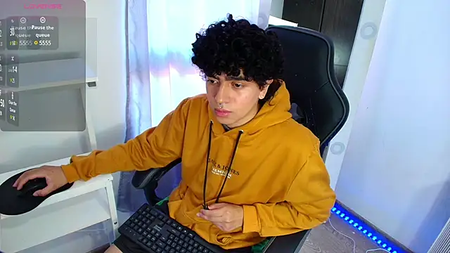 Snapshot of _nickconnor01 chatting on January 2025 07:45:01 PM nickconnor01 online show from January 2025 07:45:01 PM