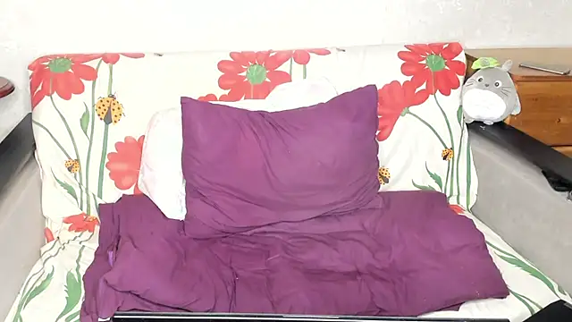 Snapshot of Aushpana chatting on February 2025 12:14:02 PM Aushpana online show from February 2025 12:14:02 PM