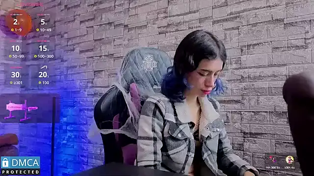 BellaOdisea online show from October 2025 11:20:01 PM