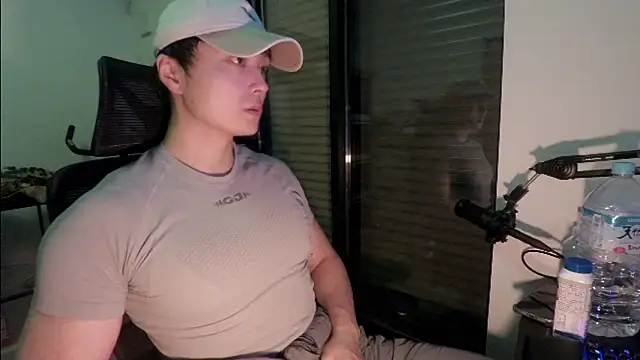 Snapshot of Tkcqcc chatting on May 2026 03:38:02 PM Tkcqcc online show from May 2026 03:38:02 PM