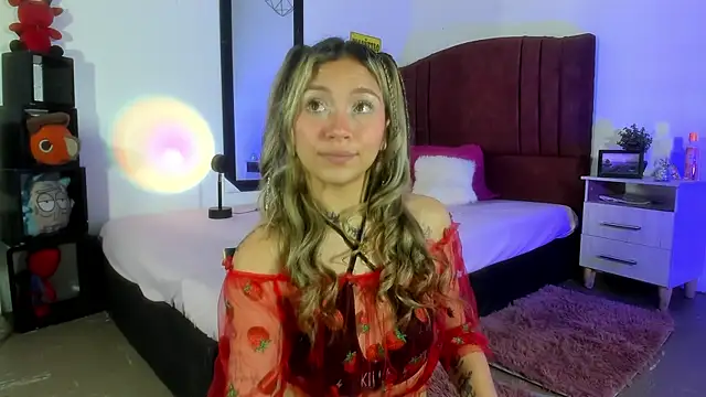 alisson zafiro  online show from January 2025 09:07:01 AM