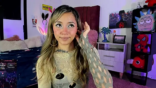 alisson zafiro  online show from February 2025 04:11:01 AM