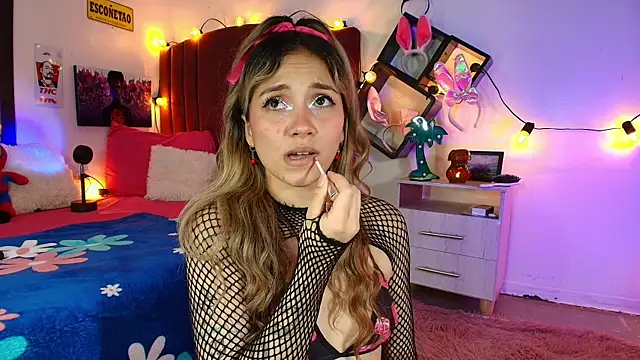 alisson zafiro  online show from March 2025 09:27:01 AM