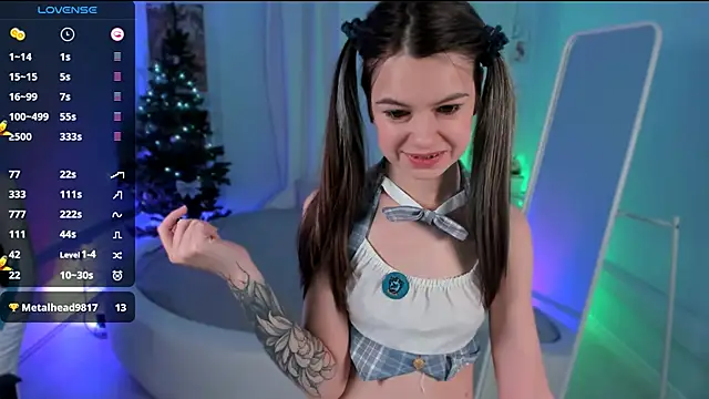 Snapshot of Lil_Amelie chatting on December 2024 05:21:02 PM Lil Amelie online show from December 2024 05:21:02 PM